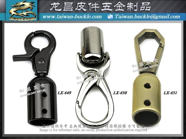 China high quality dog buckle zinc hook manufacturer