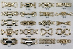 Metal chain leather accessories Phụ kiện túi da