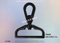 Webbing hook buckle