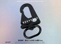 Webbing hook buckle