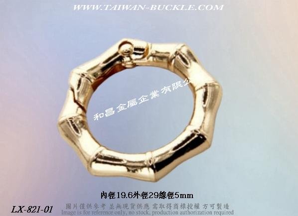 Square Spring Ring Buckle 2