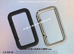  Webbing hook