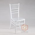 White Color Wooden Chiavari Tiffany Chair