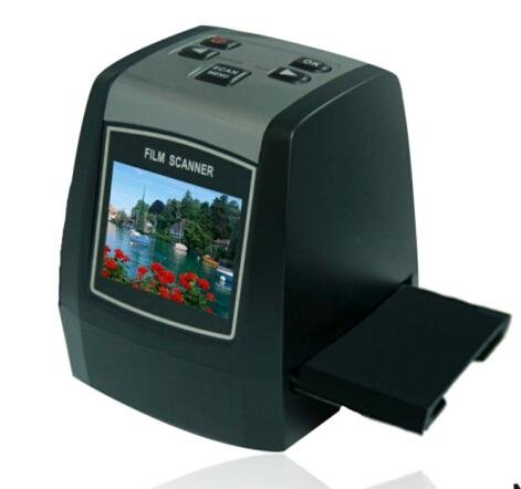22MP film scanner with color display