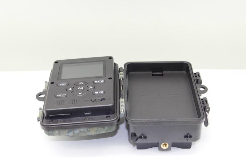 new design 1080P Hunting Trail Camera with 2.4'' display 4