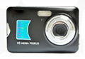 12 MP digital camera with 2.7'' TFT