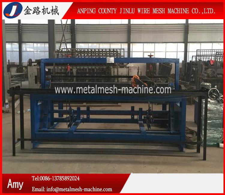  Crimped Wire Mesh Machine 4