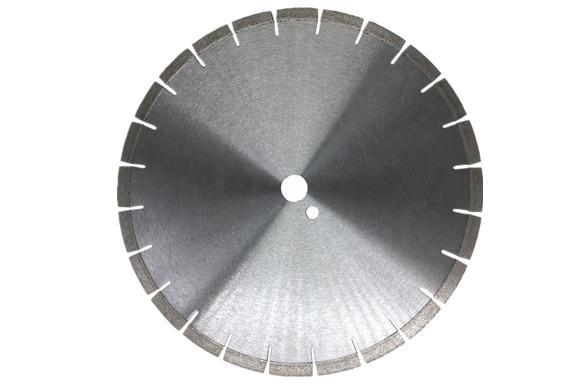 Arrayed diamond saw blades 2