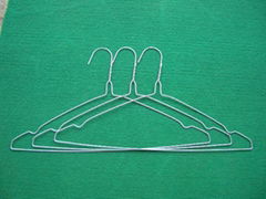 wire hanger with nocked