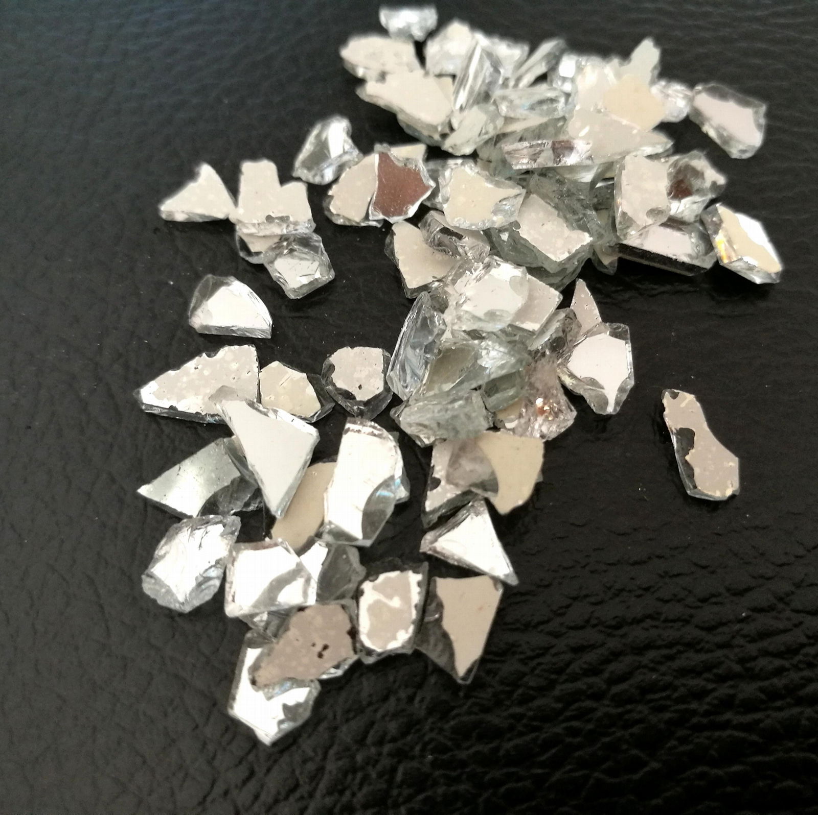 glass mirror glass chips 3