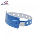 13.56Mhz/UHF PVC RFID Wristband 1