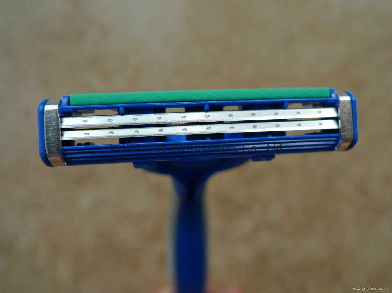 shaving razor G Blue II Excel 3