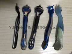 Gillette shaving razors