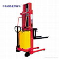 Fully automatic fork truck