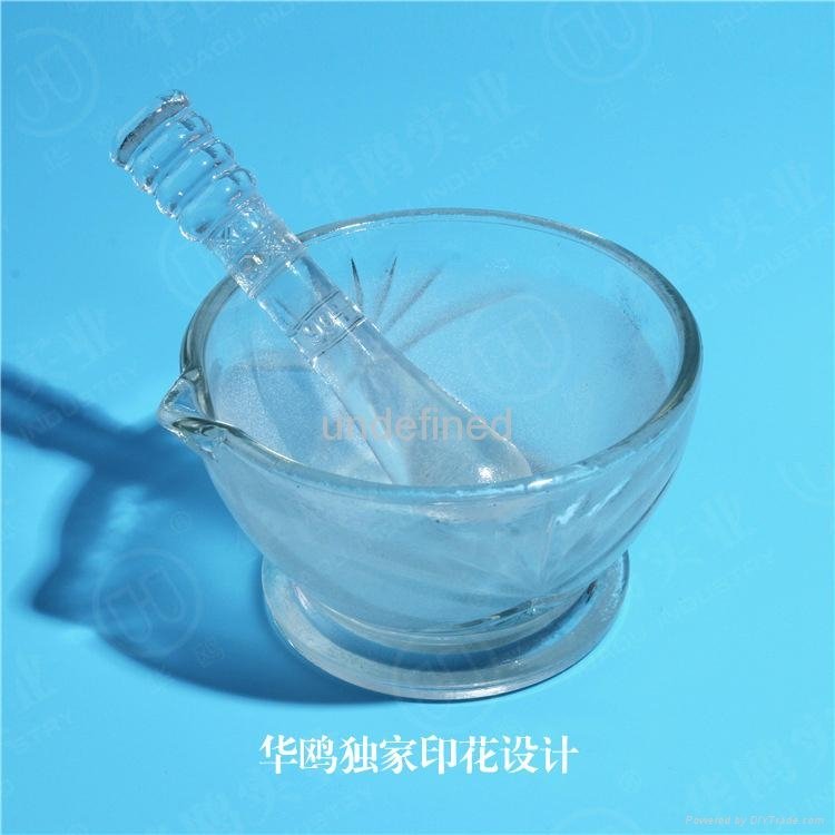 Mortar with glass pestle 5