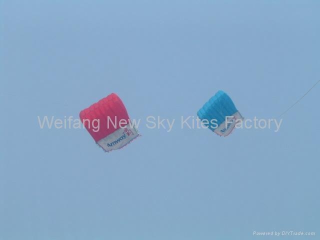 4x3M Pilot kite with a flag for advertising