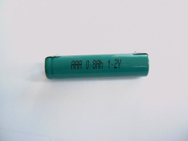 AAA Ni-Cd  rechargeable batteries and battery packs