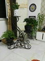 wrought iron flower holder 1