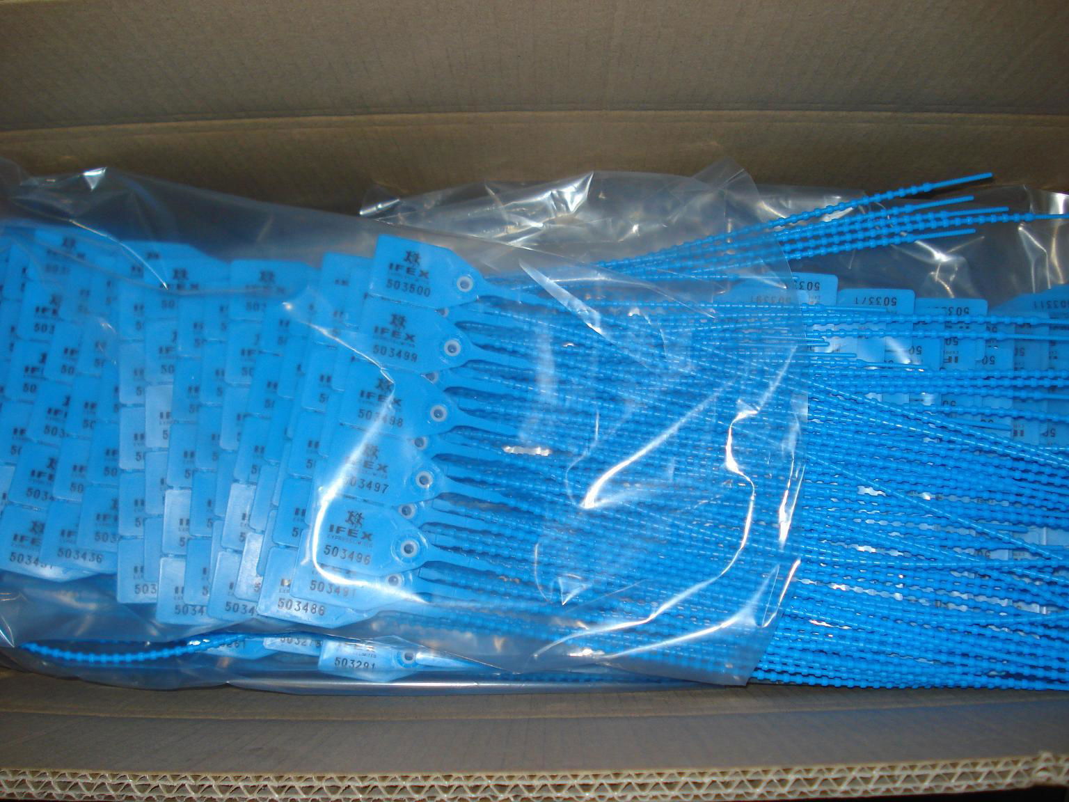 D-07 Plastic Bag Seal, Security Tamper Evident Seal Tag 400mm length 4