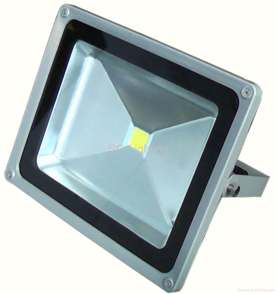 LED flood light