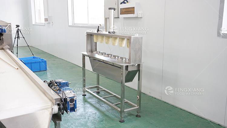 Automatic Vegetable Coring And Cutting Machine Pepper Splitting Machine 3