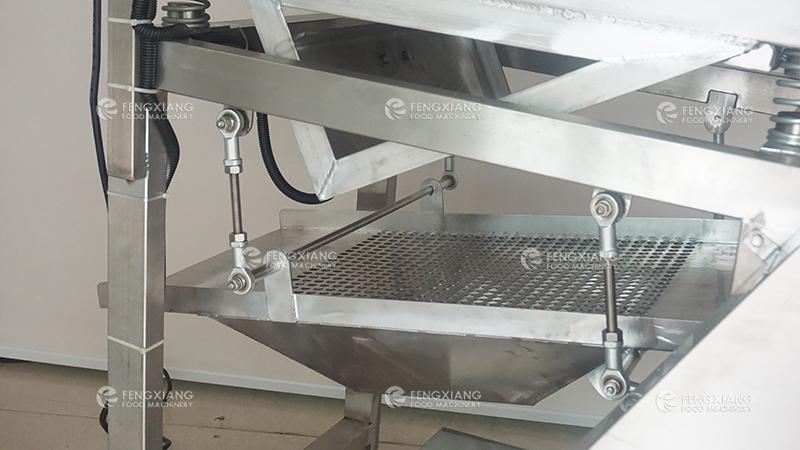 DPL-300 Edamame Shelling Machine 2