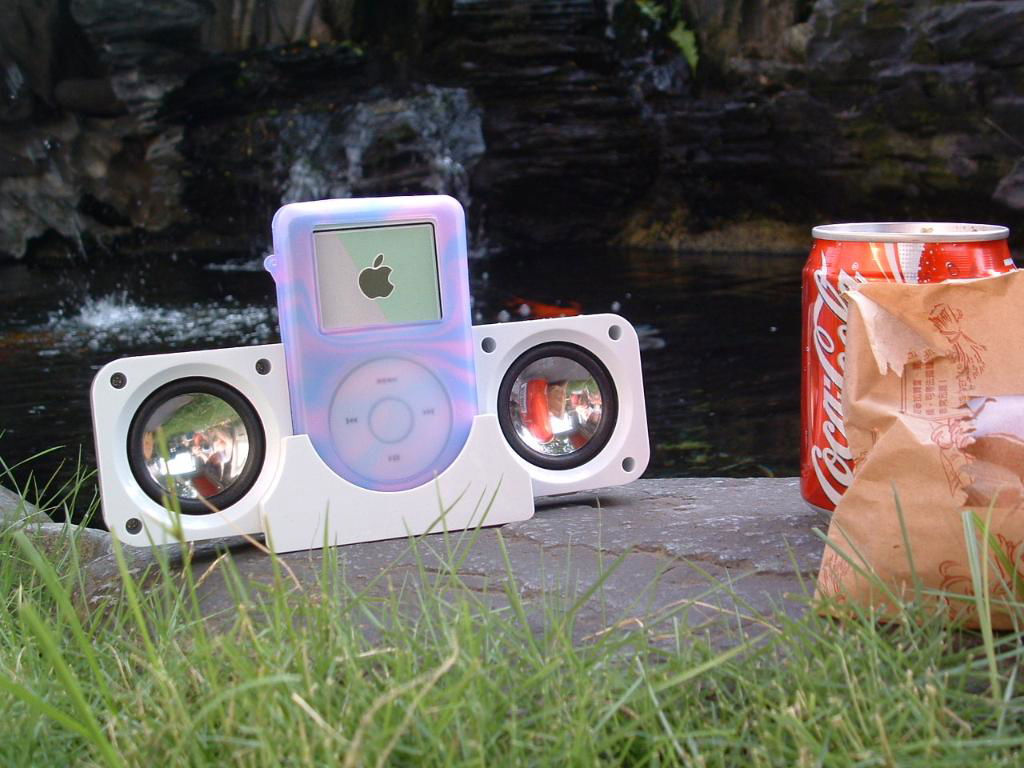 Portable Fold-Up Speaker iPOD, iPOD mini, MP3 1