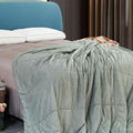 High Standard Hotels OEM ODM Embroidery Lightweight Summer Comforter Quilt 3