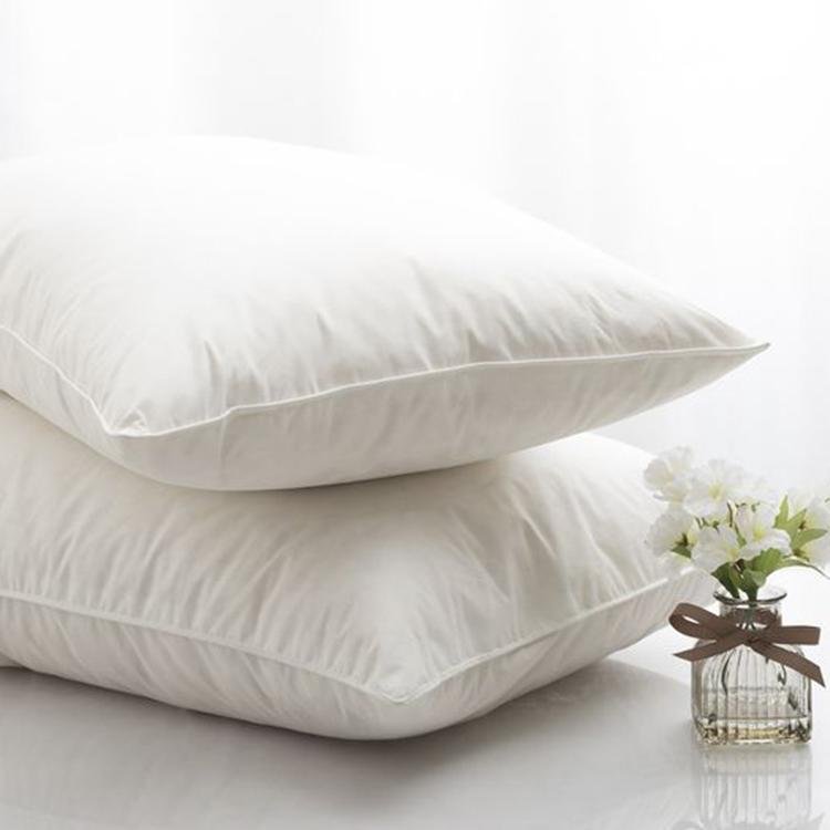 Luxury Pillow Wholesale Customization Hypoallergenic Germproof  Sleeping Pillow 5