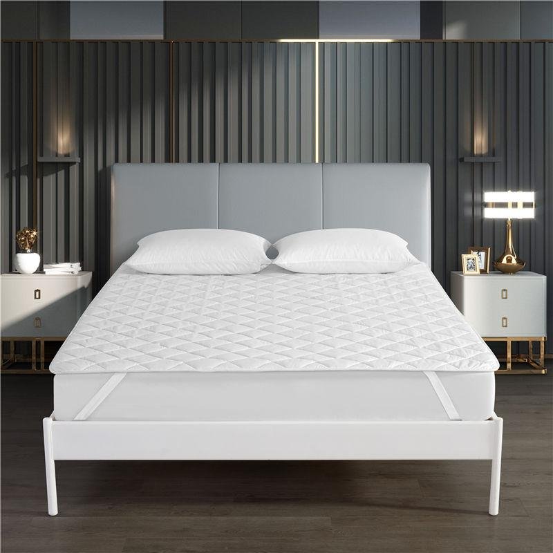 Customized Washable Bedsheet Hypoallergenic OEM Bed Protector Mattress Protector