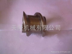 Spare part for oil pressor