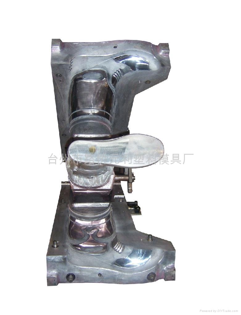 two color rain boots mould for Italy Maingroup Machine