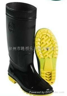 PVC rain boots moulding 3