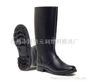 PVC rain boots moulding 4