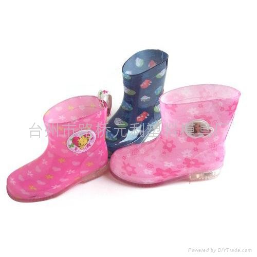 pvc rain shoes for children  5
