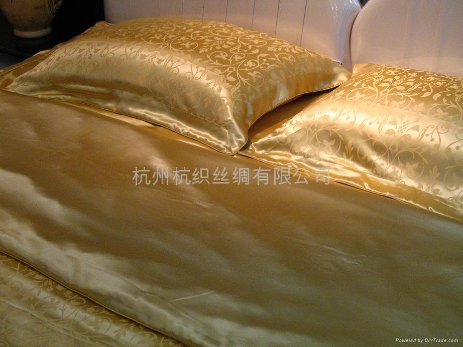 Silk bedding set and silk bed linen 3