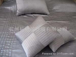 Silk cushion and cover 4