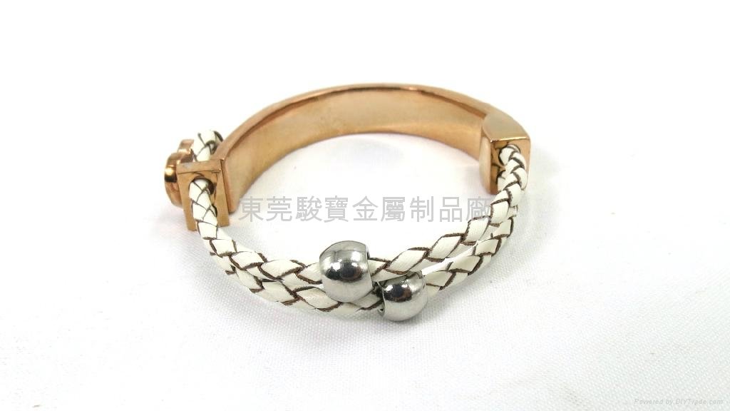 Rose gold Crown Bracelet 2