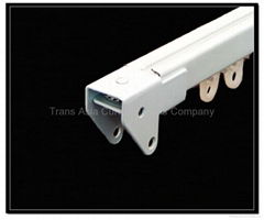 Heavy duty curtain tracks