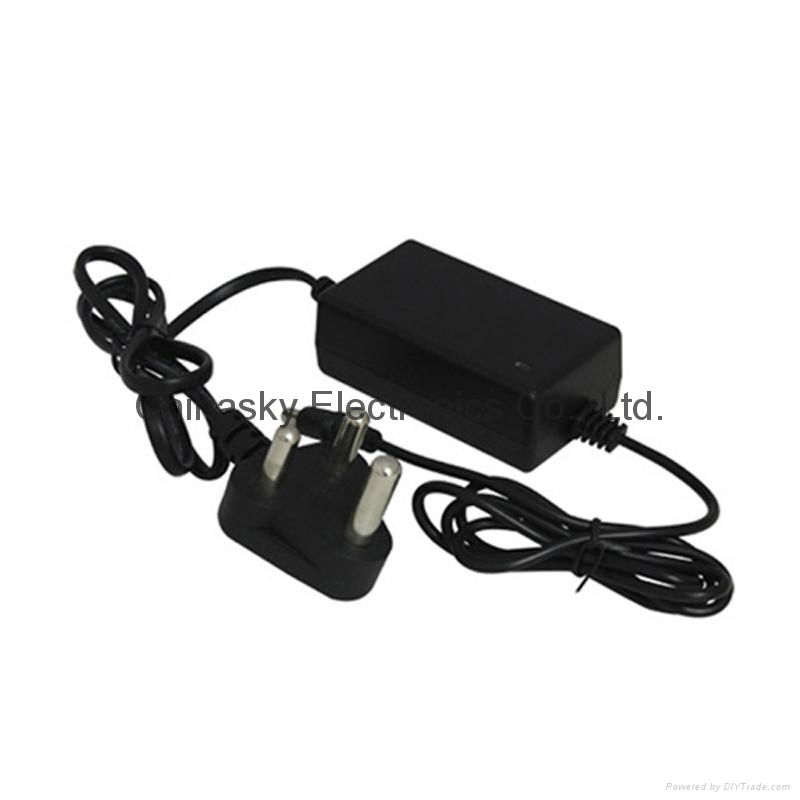 CCTV Power Adapter 12VDC 1A Desktop Type 2