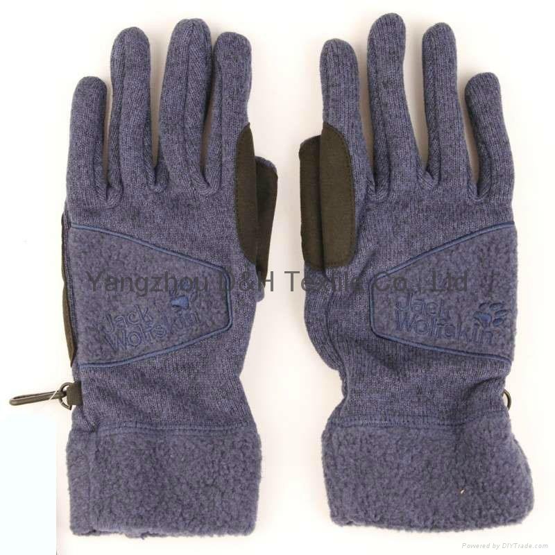  Honest quality  polar fleece Fuzzy  gloves with Embroidery 2