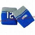 Fashion Multicolor Wrister Support Terry Cloth Wristband with Embroidery