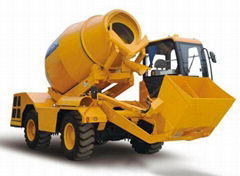 Mobile self-loading Concrete Mixer