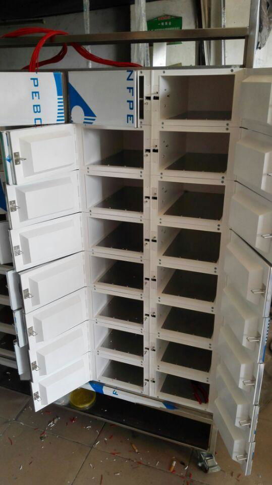 Electronic lock for delivery cabinet 4
