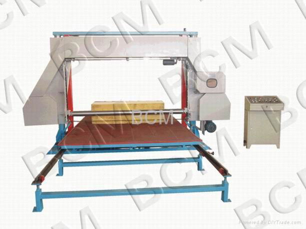 Foam horizontal cutting machine