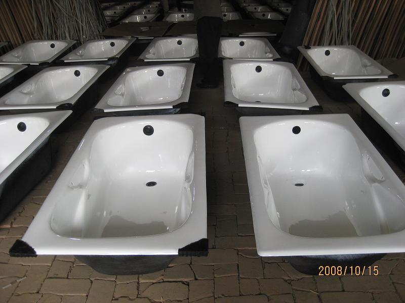 Best Qulaity Square Built-in Cast Iron Enamel Bathtub  2