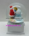 High quality Christmas snow globe with music base