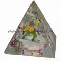 plastic snow Globe with ski man for