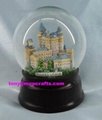 Castle snow globe with glitte