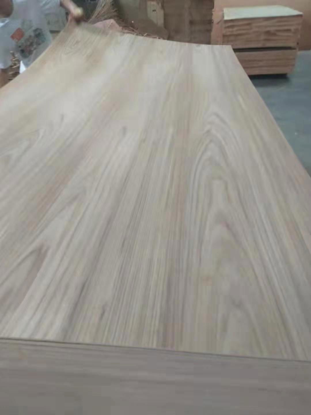 TEAK PLYWOOD